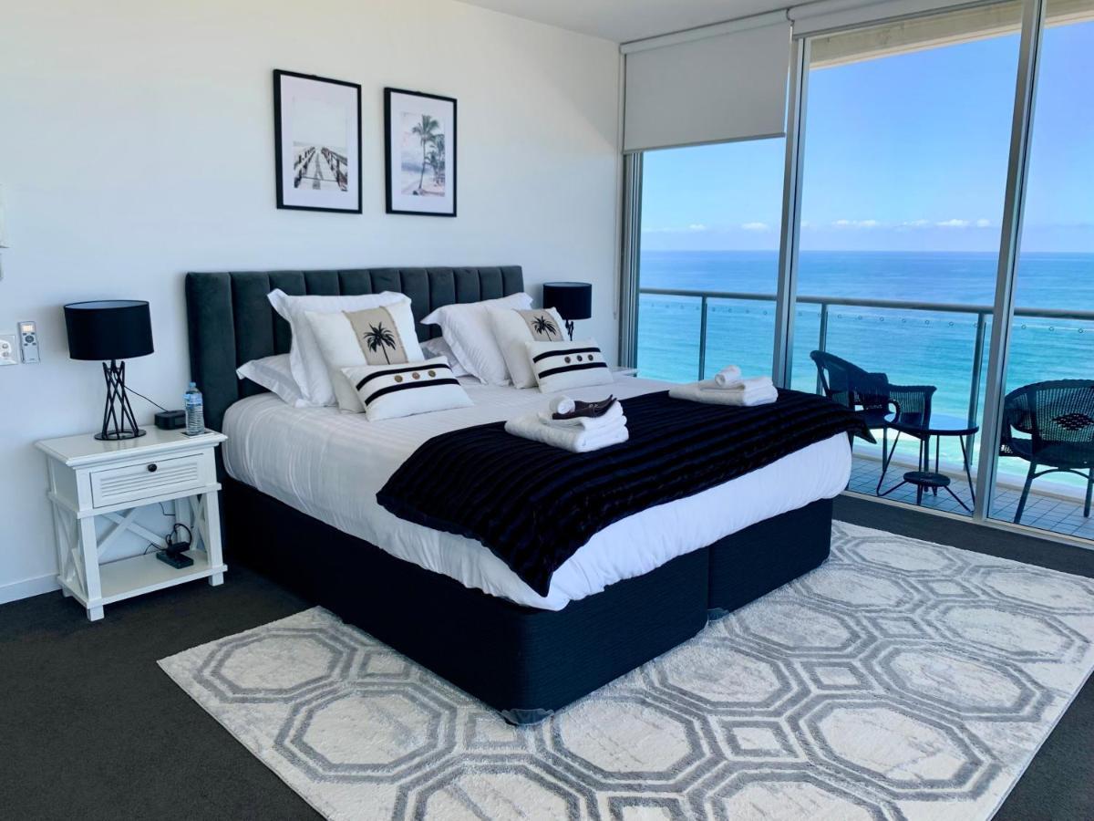 Air On Broadbeach Beachfront 2Level Stunning Apartment With 180 Degree Views Gold Coast Buitenkant foto